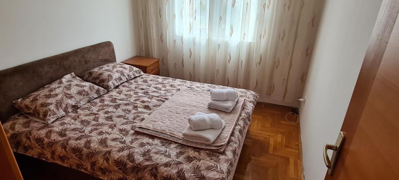 Apartman Velimir Stari Aerodrom Podgoriçe Dış mekan fotoğraf