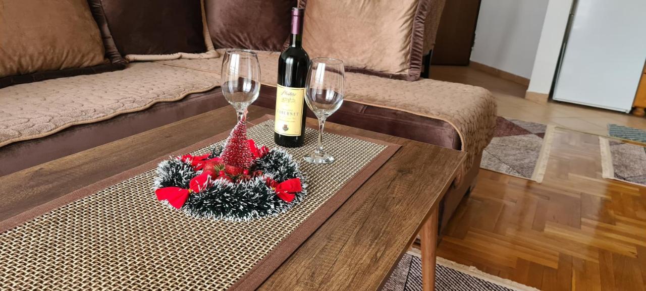 Apartman Velimir Stari Aerodrom Podgoriçe Dış mekan fotoğraf