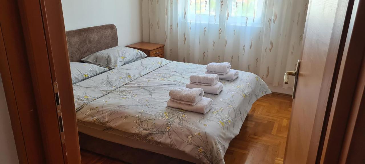 Apartman Velimir Stari Aerodrom Podgoriçe Dış mekan fotoğraf